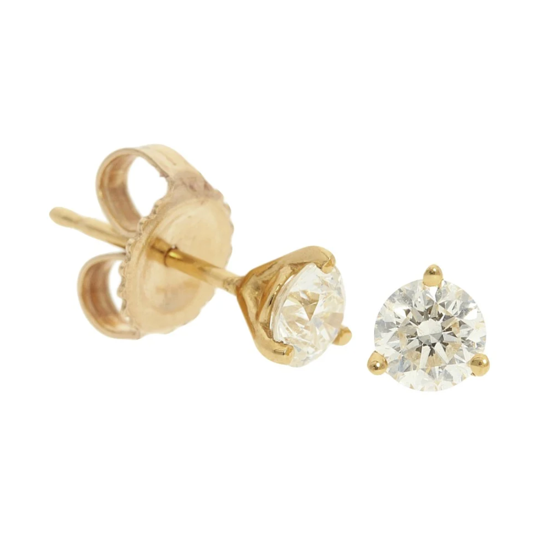 Round Diamond Studs